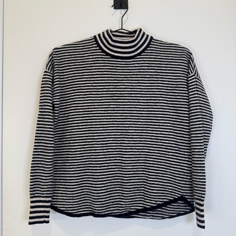 Madewell Women’s Striped Navy and White Turtleneck Sweater XXS Wool Blend - Picture 1 of 8